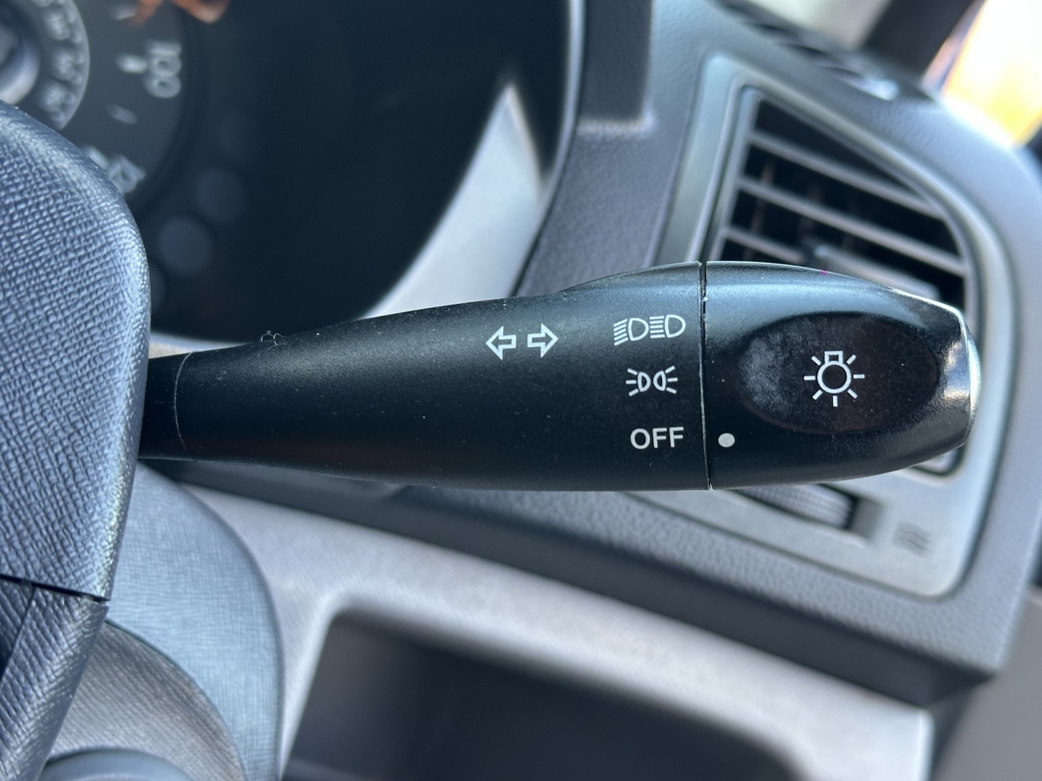 Used Kia Picanto 2006 for sale - 76687140: Photo 24