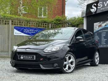 2012 - 2012 Ford Focus 2.0 T EcoBoost ST-2 Petrol Manual 5 Door Hatchback Black