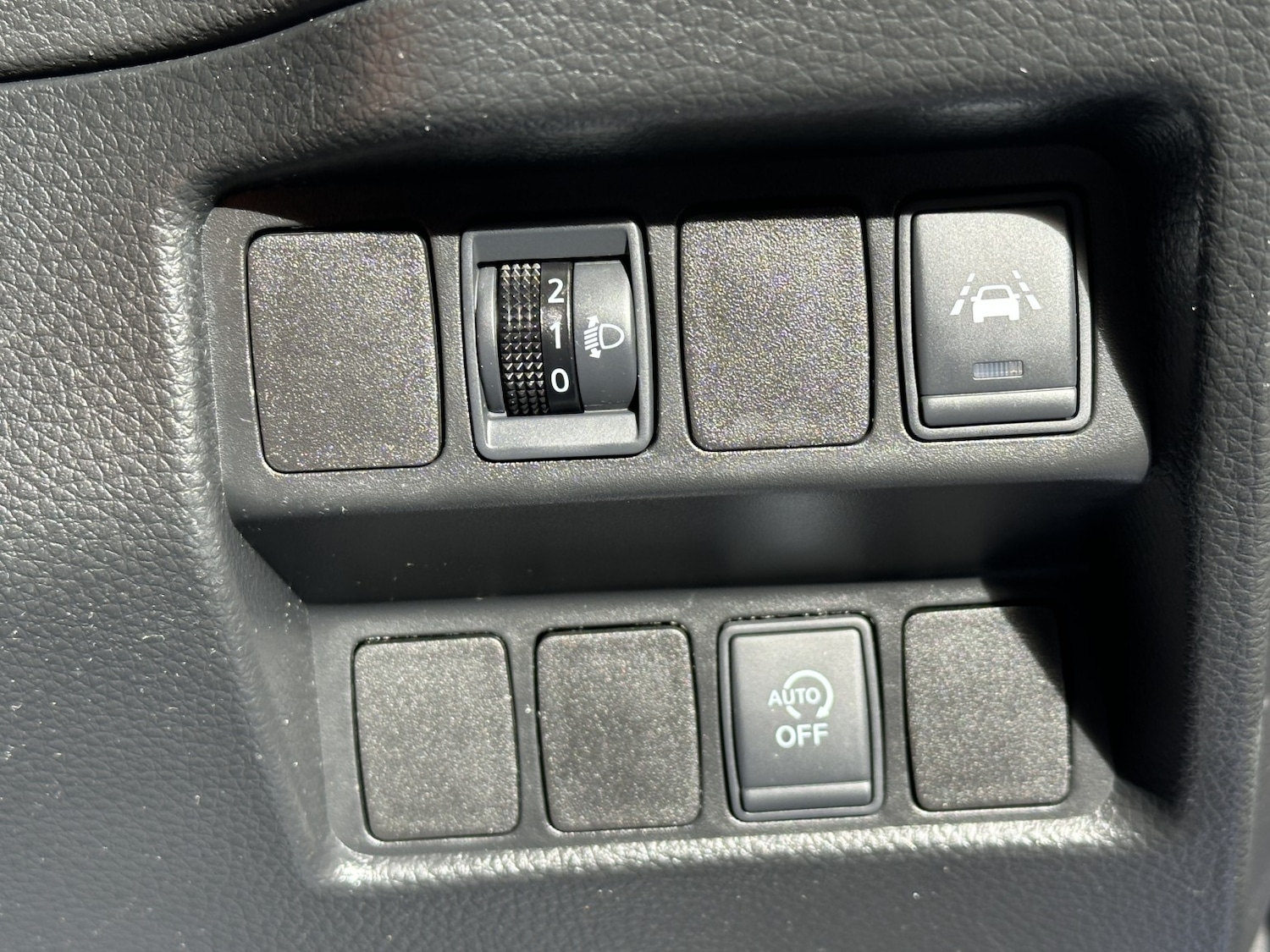 Used Nissan Qashqai 2018 for sale - 76237203: Photo 23