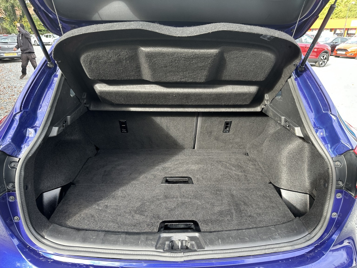 Used Nissan Qashqai 2018 for sale - 76237203: Photo 28