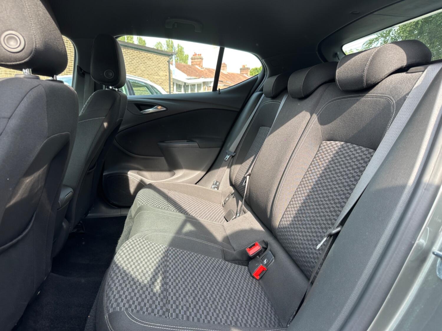 Used Vauxhall Astra 2017 for sale - 76431005: Photo 16