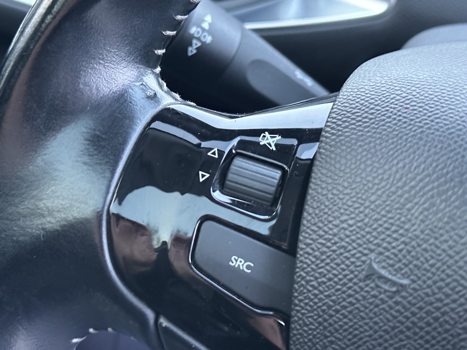 Used Peugeot 308 2018 for sale - 77162238: Photo 26