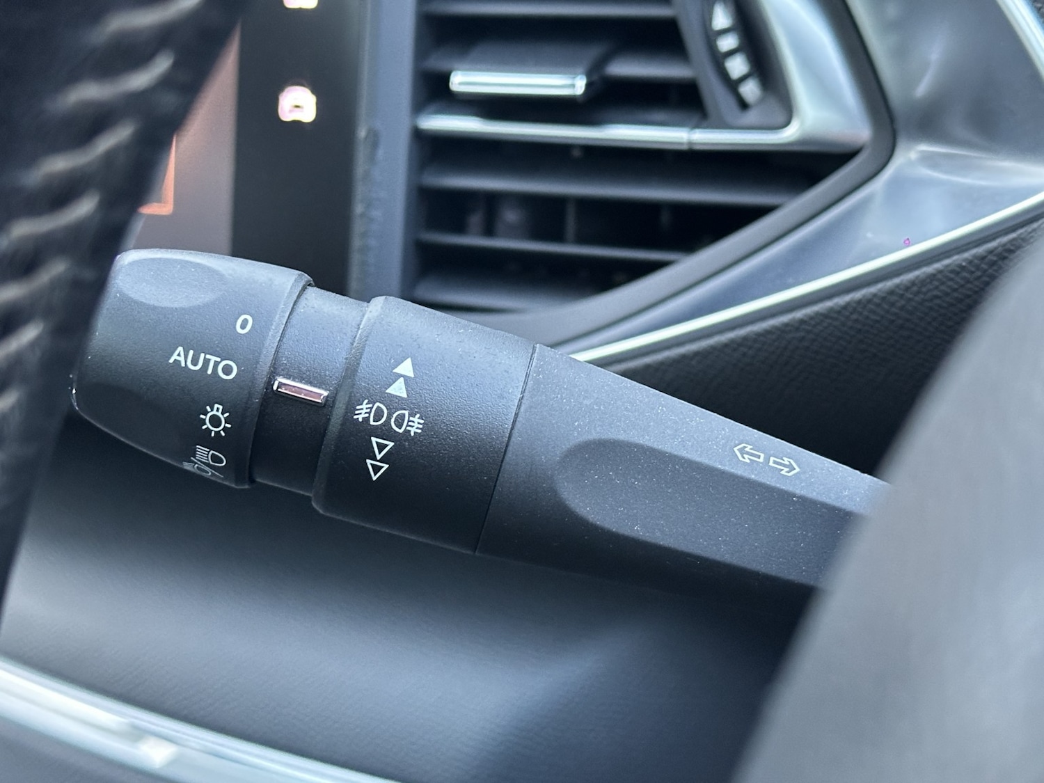 Used Peugeot 308 2018 for sale - 77162238: Photo 34