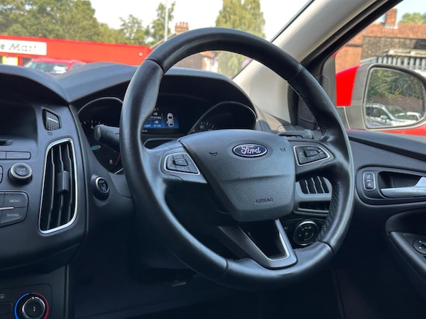 Used Ford Focus 2015 for sale - 75529742: Photo 14