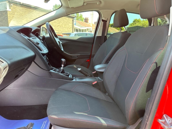 Used Ford Focus 2015 for sale - 75529742: Photo 15
