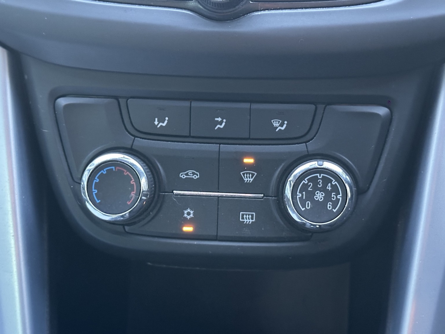 Used Vauxhall Zafira 2017 for sale - 77342690: Photo 30