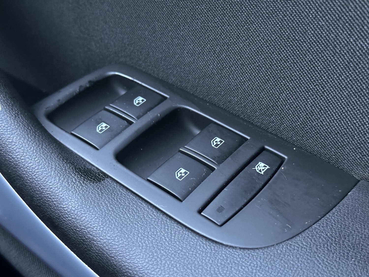 Used Vauxhall Zafira 2017 for sale - 77342690: Photo 33