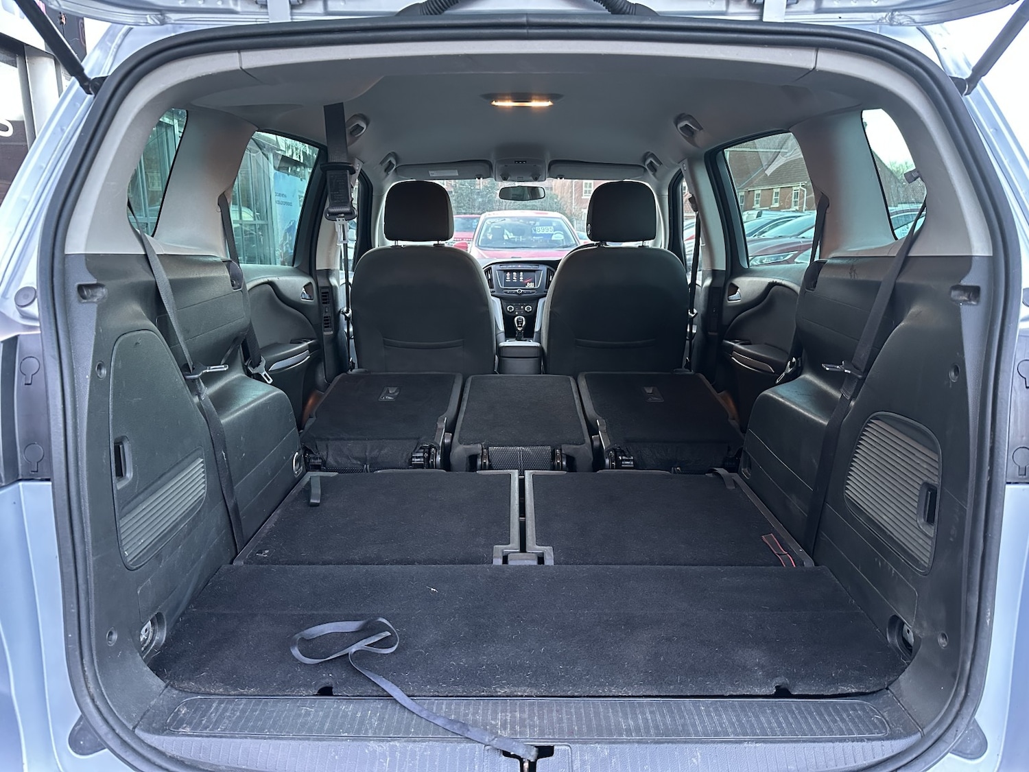 Used Vauxhall Zafira 2017 for sale - 77342690: Photo 45