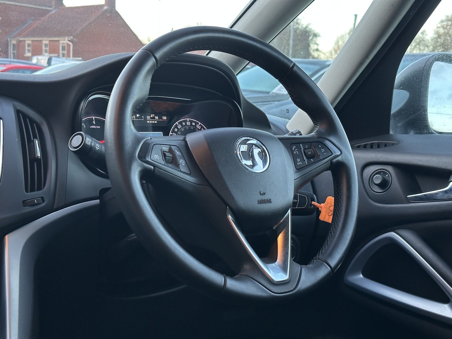 Used Vauxhall Zafira 2017 for sale - 77342690: Photo 9