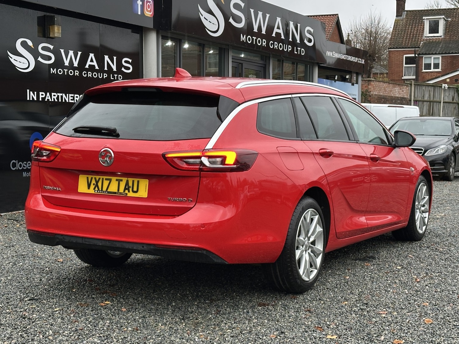 Used Vauxhall Insignia 2017 for sale - 76945576: Photo 5