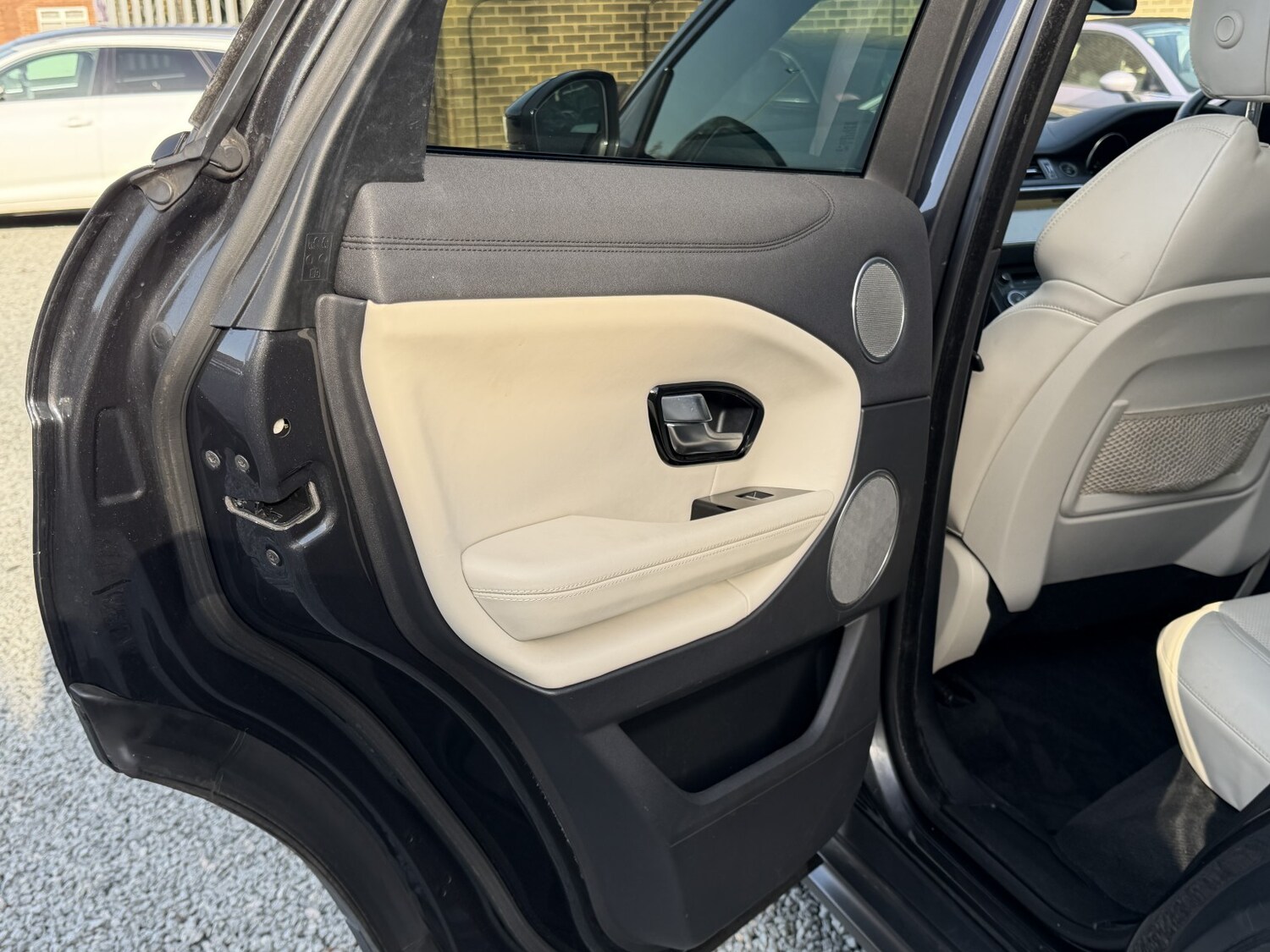 Used Land Rover Range Rover Evoque 2017 for sale - 77675652: Photo 39