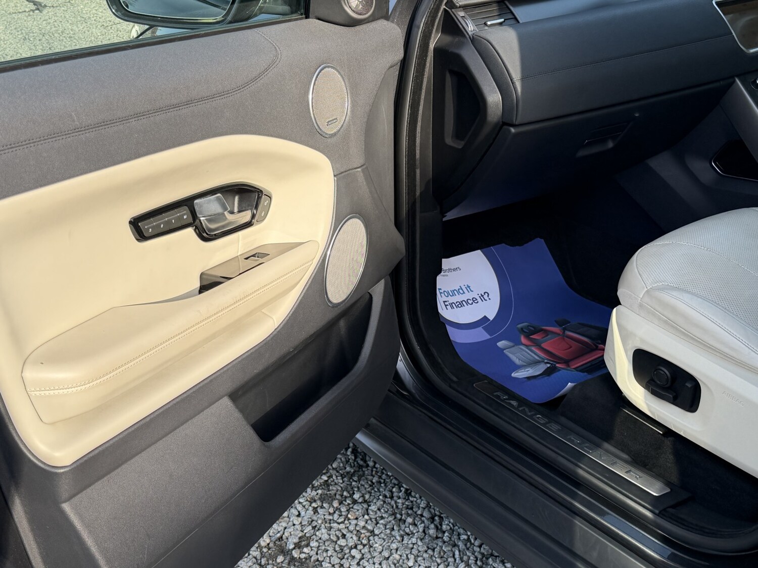 Used Land Rover Range Rover Evoque 2017 for sale - 77675652: Photo 40