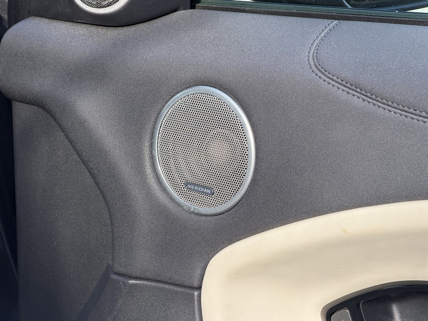 Used Land Rover Range Rover Evoque 2017 for sale - 77675652: Photo 46