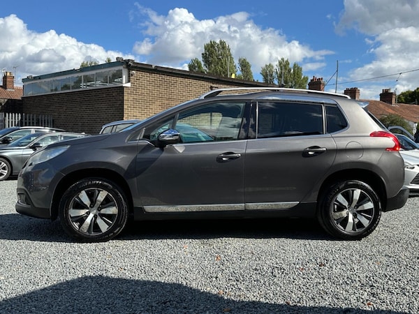 Used Peugeot 2008 2015 for sale - 75529867: Photo 11