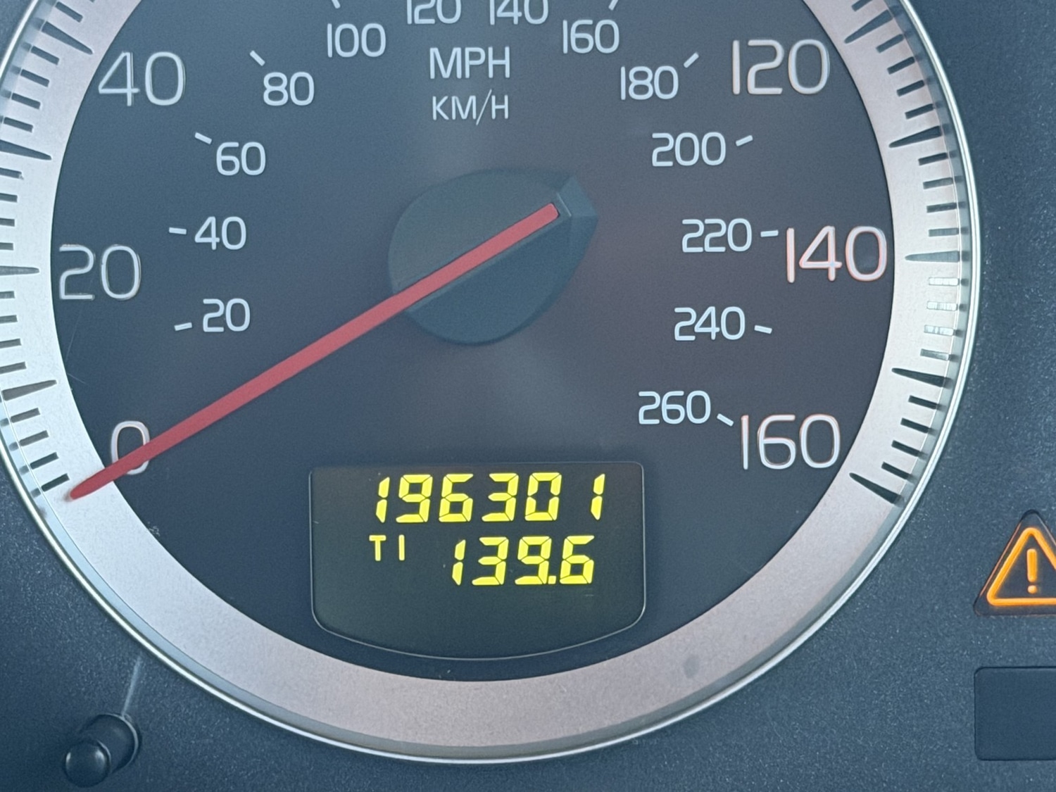 Used Volvo XC90 2011 for sale - 76945613: Photo 39