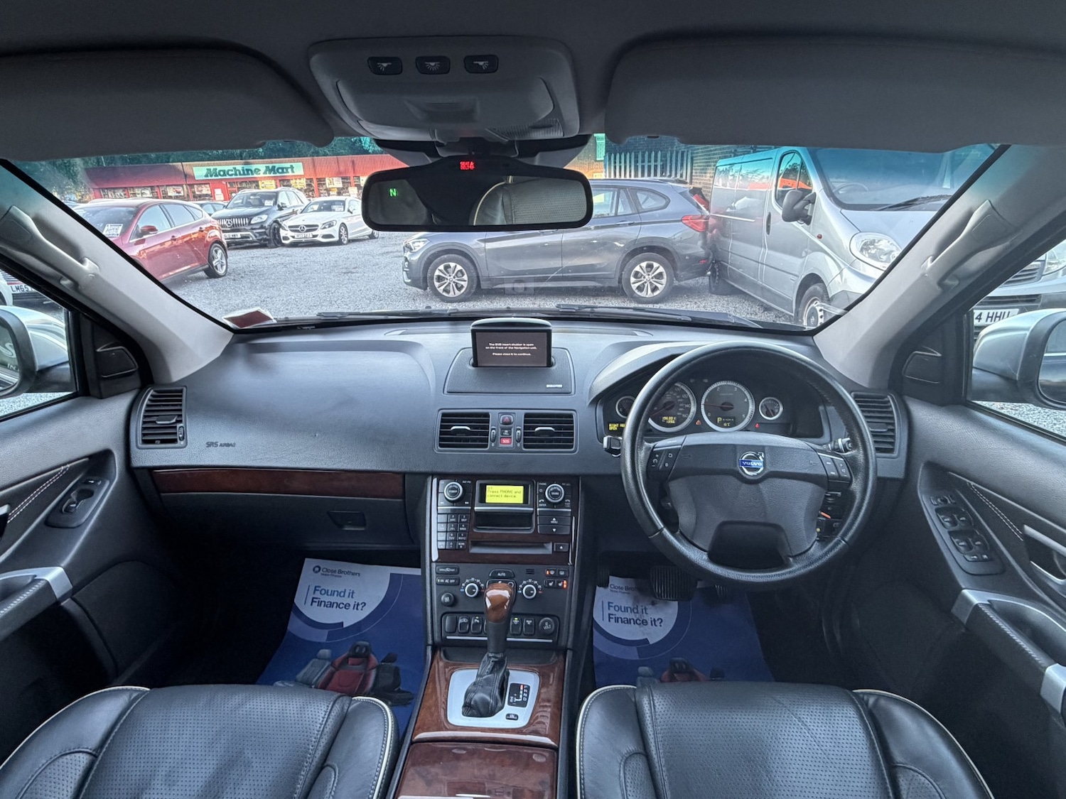 Used Volvo XC90 2011 for sale - 76945613: Photo 4