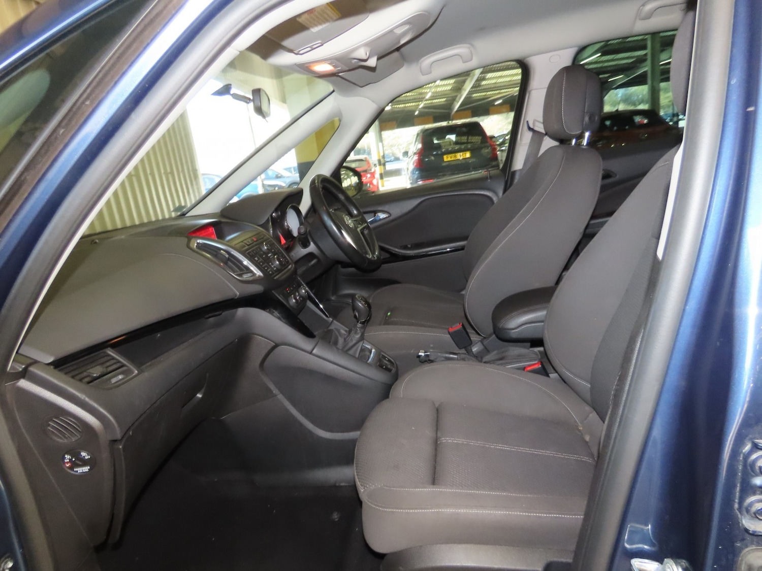 Used Vauxhall Zafira 2015 for sale - 78045701: Photo 20