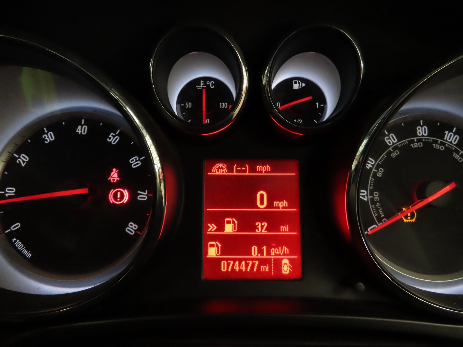 Used Vauxhall Zafira 2015 for sale - 78045701: Photo 21