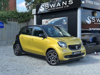 2015 - 2015 Smart ForFour 1.0 Prime Petrol Manual 5 Door Hatchback Yellow