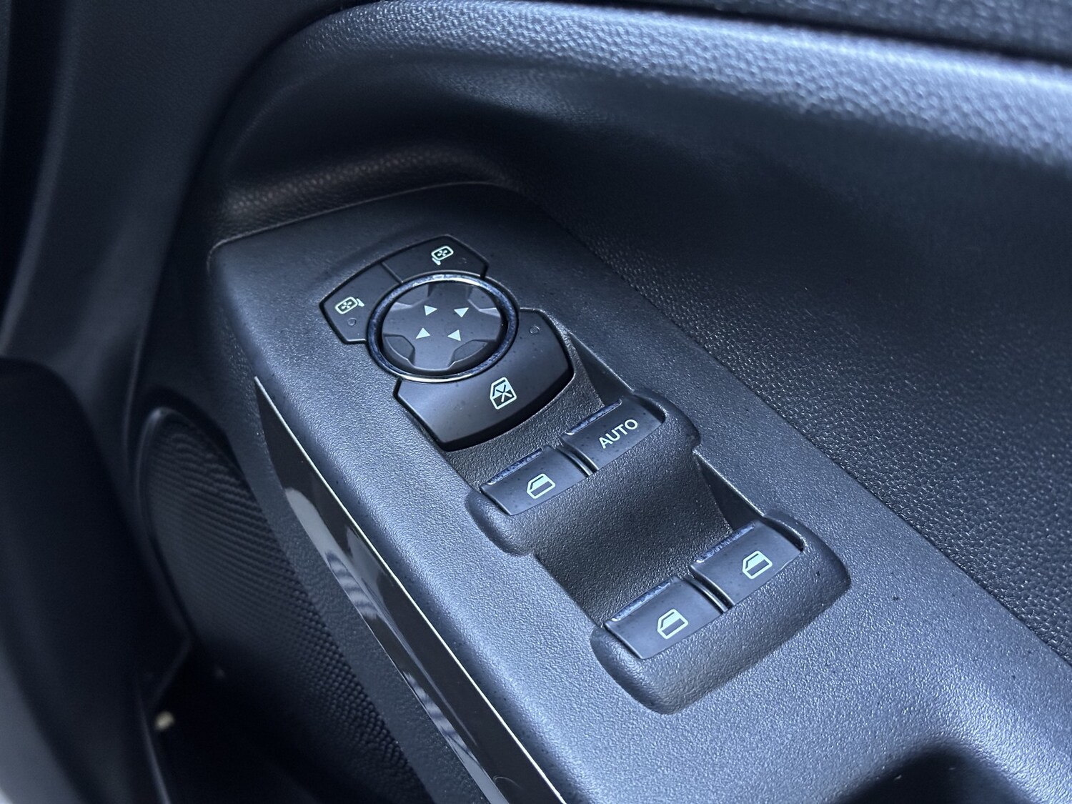 Used Ford Ecosport 2019 for sale - 75925216: Photo 21