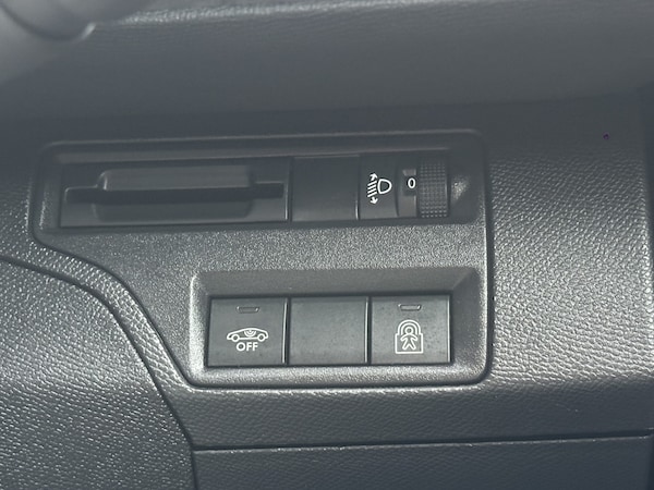 Used Peugeot 5008 2020 for sale - 74582348: Photo 32