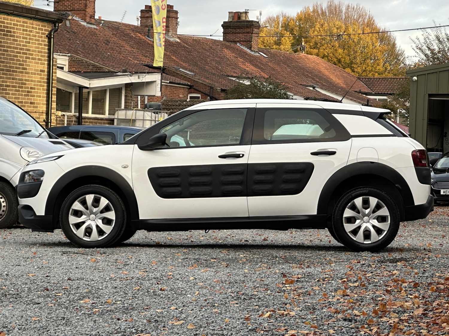 Used Citroen C4 Cactus 2015 for sale - 76510953: Photo 14