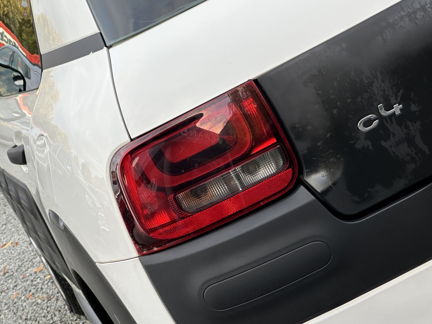 Used Citroen C4 Cactus 2015 for sale - 76510953: Photo 17