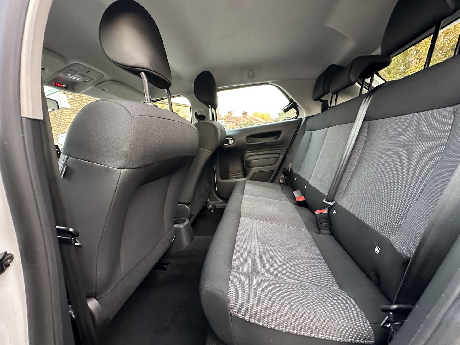 Used Citroen C4 Cactus 2015 for sale - 76510953: Photo 23