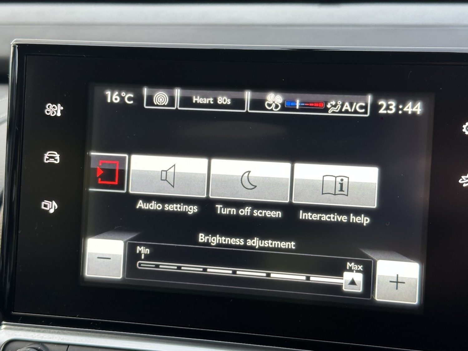 Used Citroen C4 Cactus 2015 for sale - 76510953: Photo 29