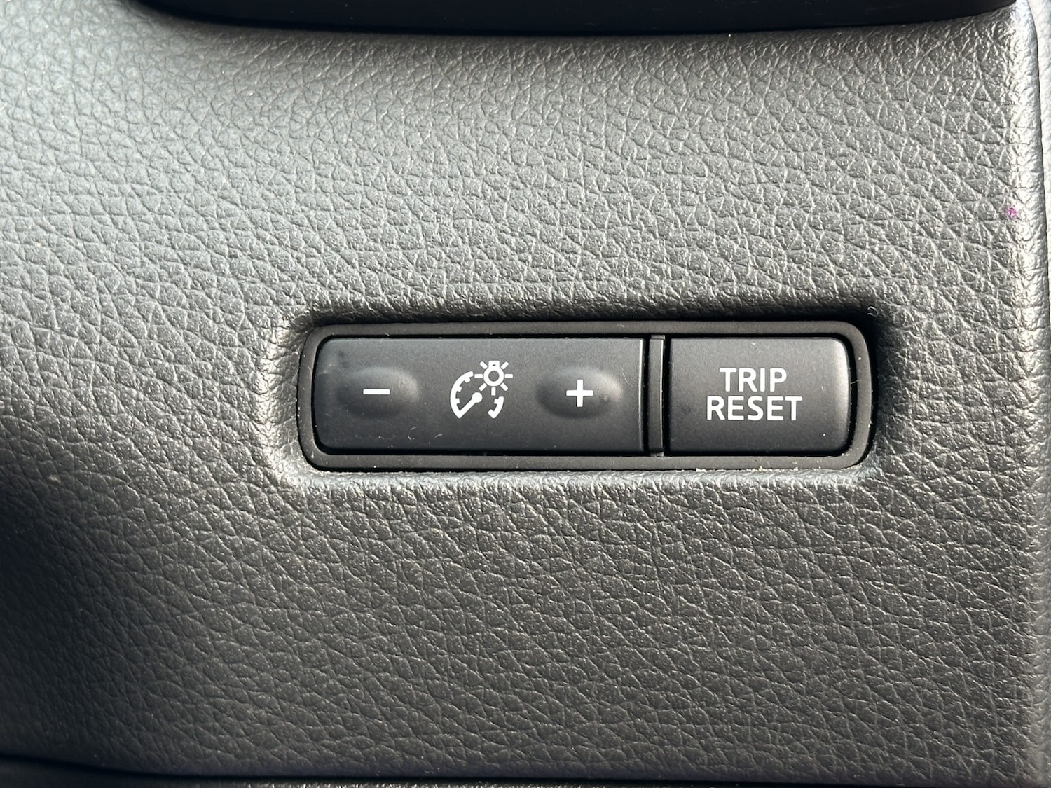 Used Nissan Qashqai 2018 for sale - 77148209: Photo 35