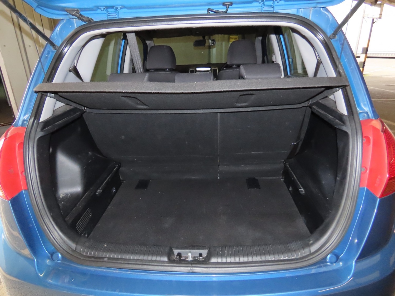 Used Kia Venga 2011 for sale - 78045652: Photo 13