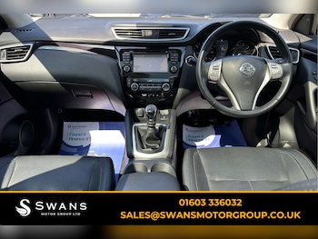 Used Nissan Qashqai 2017 for sale - 79243559: Photo