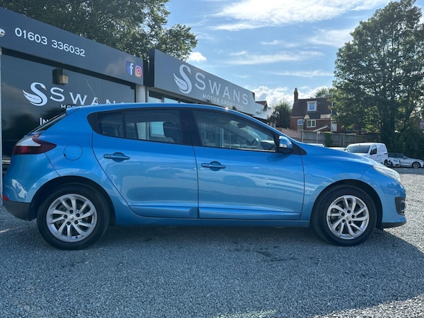 Used Renault Megane 2014 for sale - 74840377: Photo 10