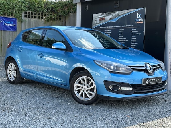 Used Renault Megane 2014 for sale - 74840377: Photo 2