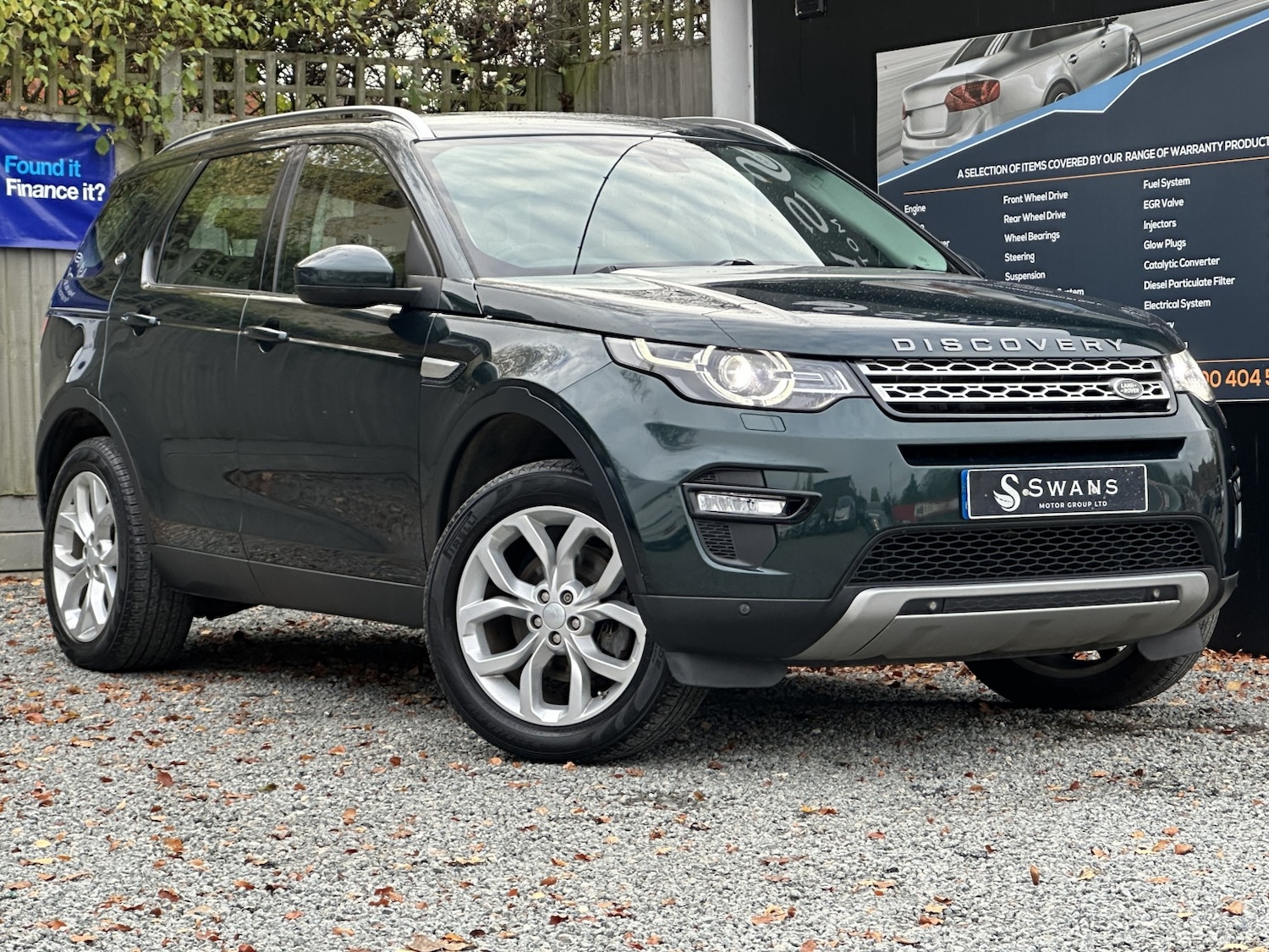 Used Land Rover Discovery Sport 2017 for sale - 76945585: Photo 2