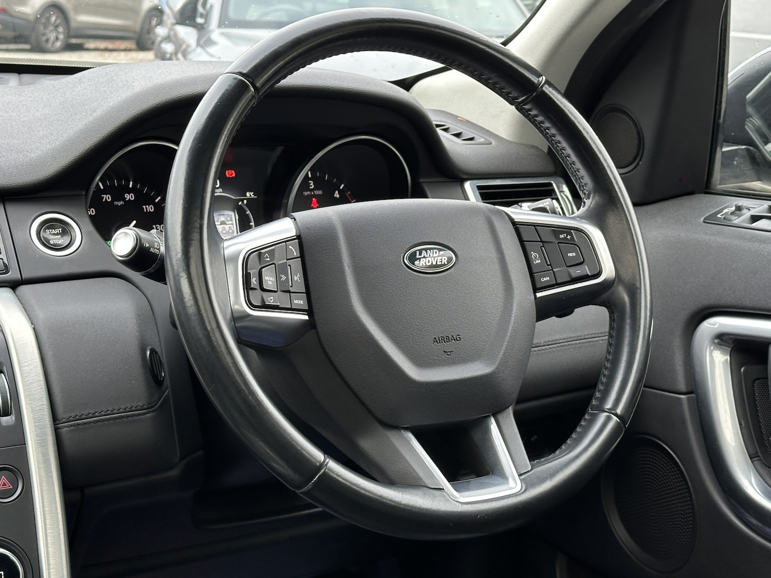 Used Land Rover Discovery Sport 2017 for sale - 76945585: Photo 22