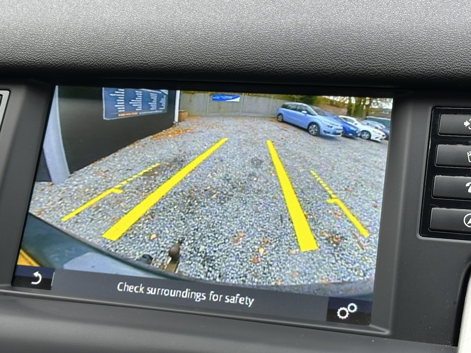 Used Land Rover Discovery Sport 2017 for sale - 76945585: Photo 42