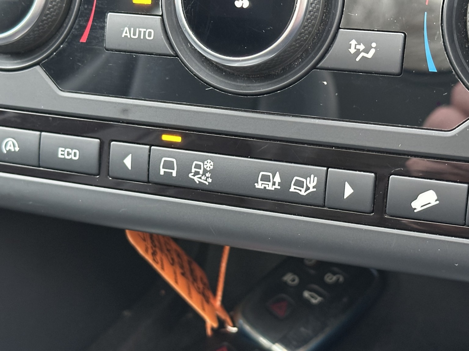 Used Land Rover Discovery Sport 2017 for sale - 76945585: Photo 43