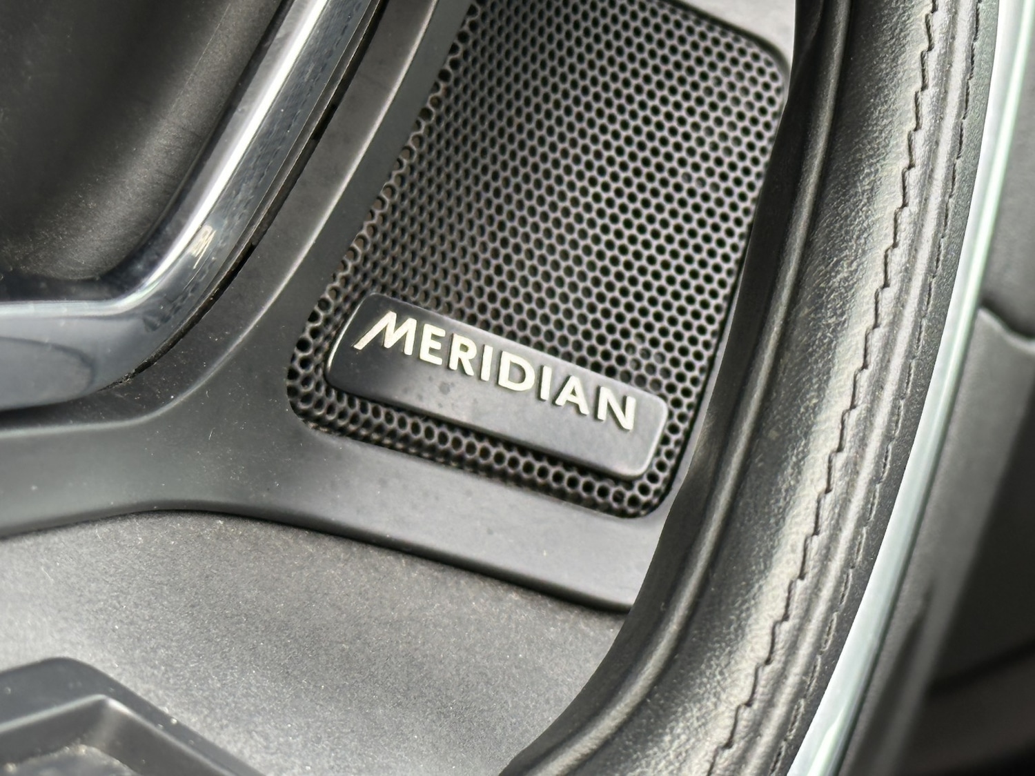 Used Land Rover Discovery Sport 2017 for sale - 76945585: Photo 45