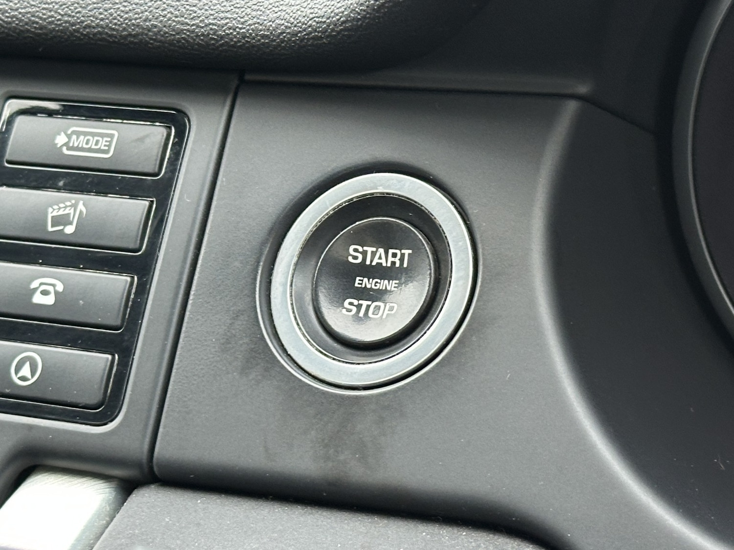 Used Land Rover Discovery Sport 2017 for sale - 76945585: Photo 49