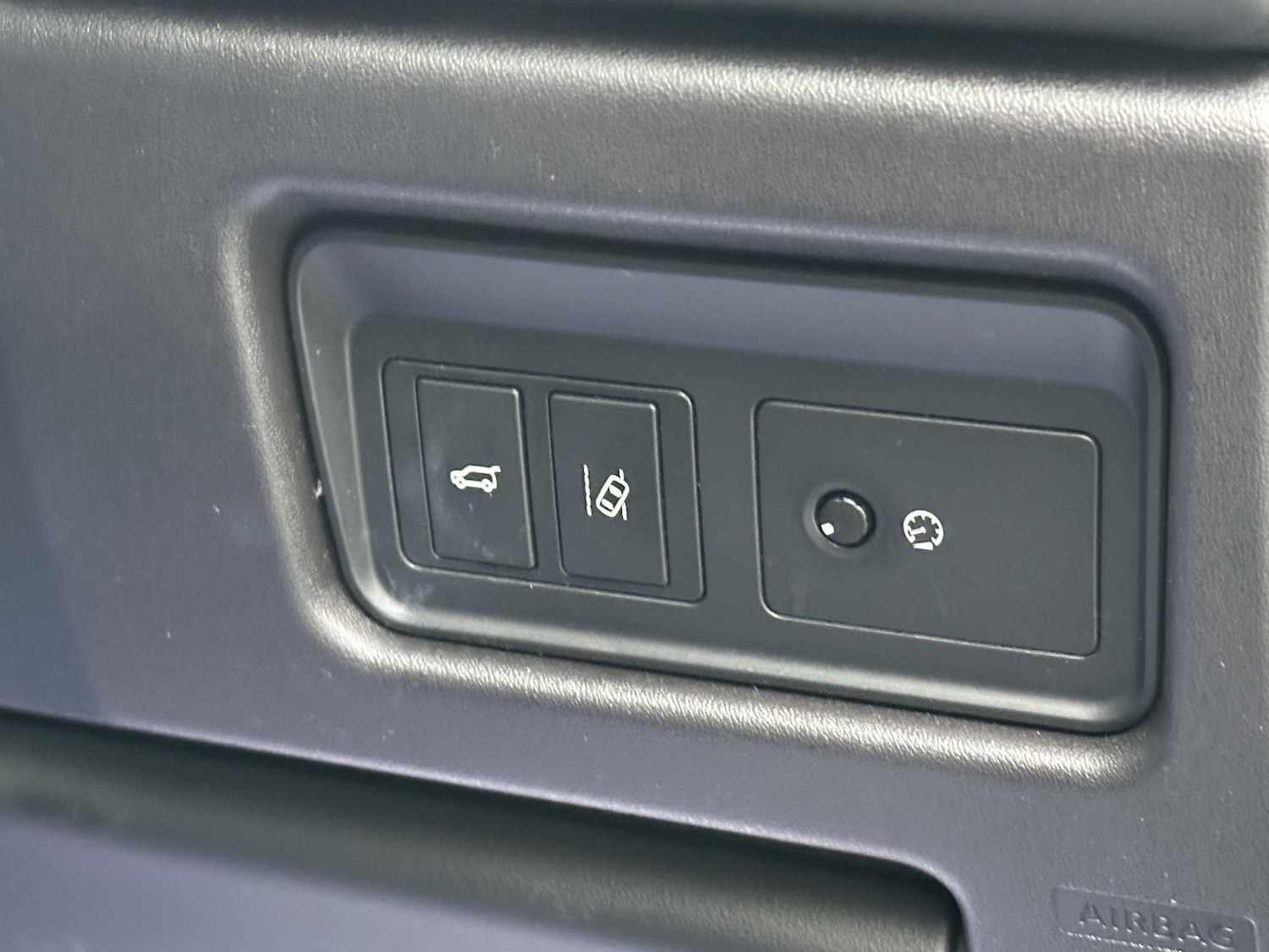 Used Land Rover Discovery Sport 2017 for sale - 76945585: Photo 50