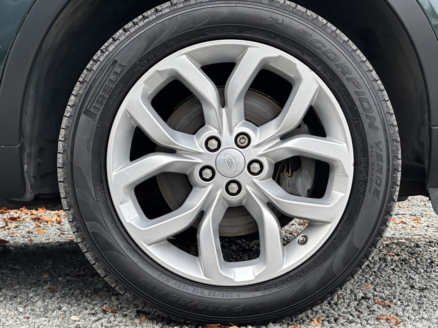 Used Land Rover Discovery Sport 2017 for sale - 76945585: Photo 61