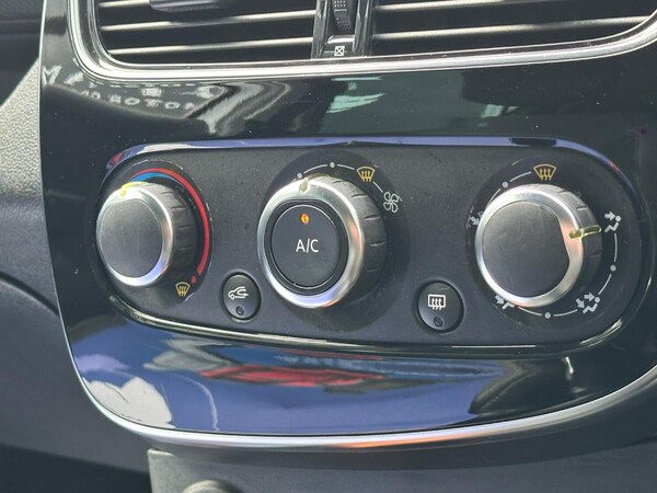 Used Renault Clio 2019 for sale - 75632816: Photo 19