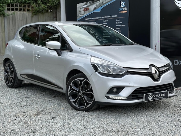 Used Renault Clio 2019 for sale - 75632816: Photo 2