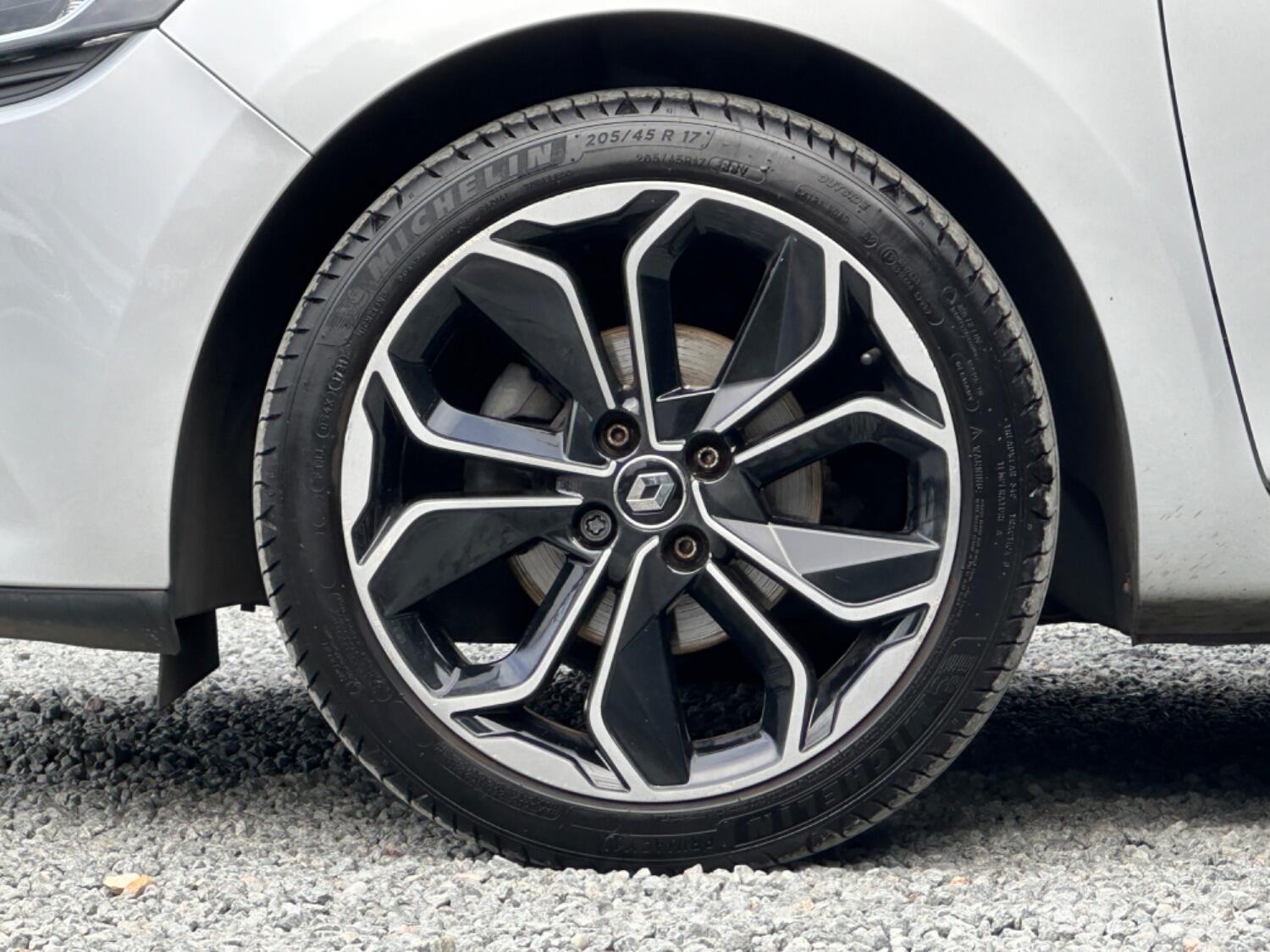 Used Renault Clio 2019 for sale - 75632816: Photo 36