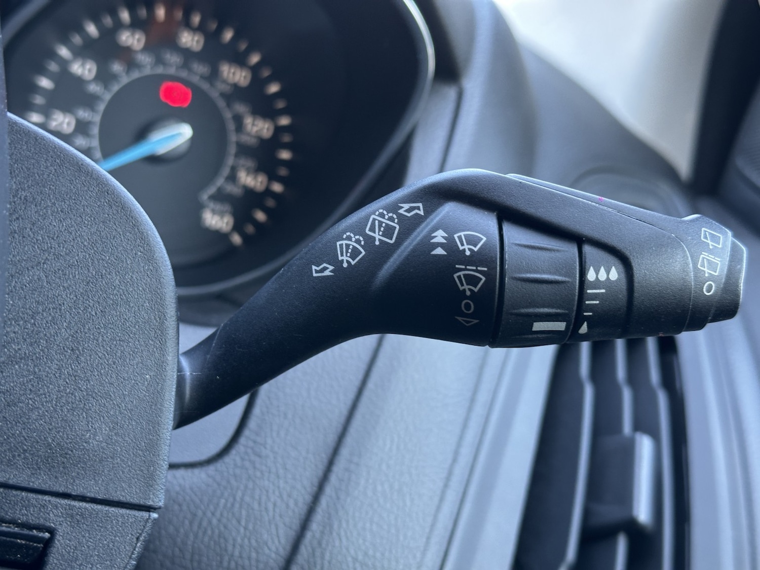 Used Ford Focus 2017 for sale - 76945611: Photo 24