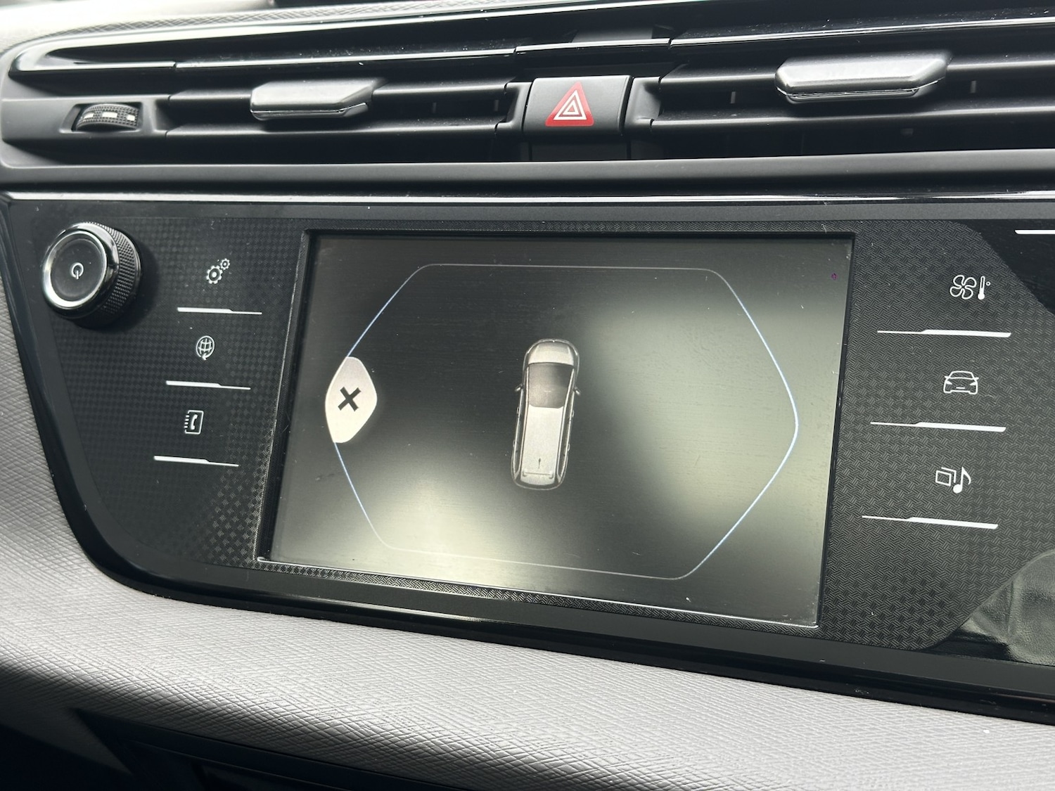 Used Citroen C4 Grand Picasso 2015 for sale - 76863879: Photo 24