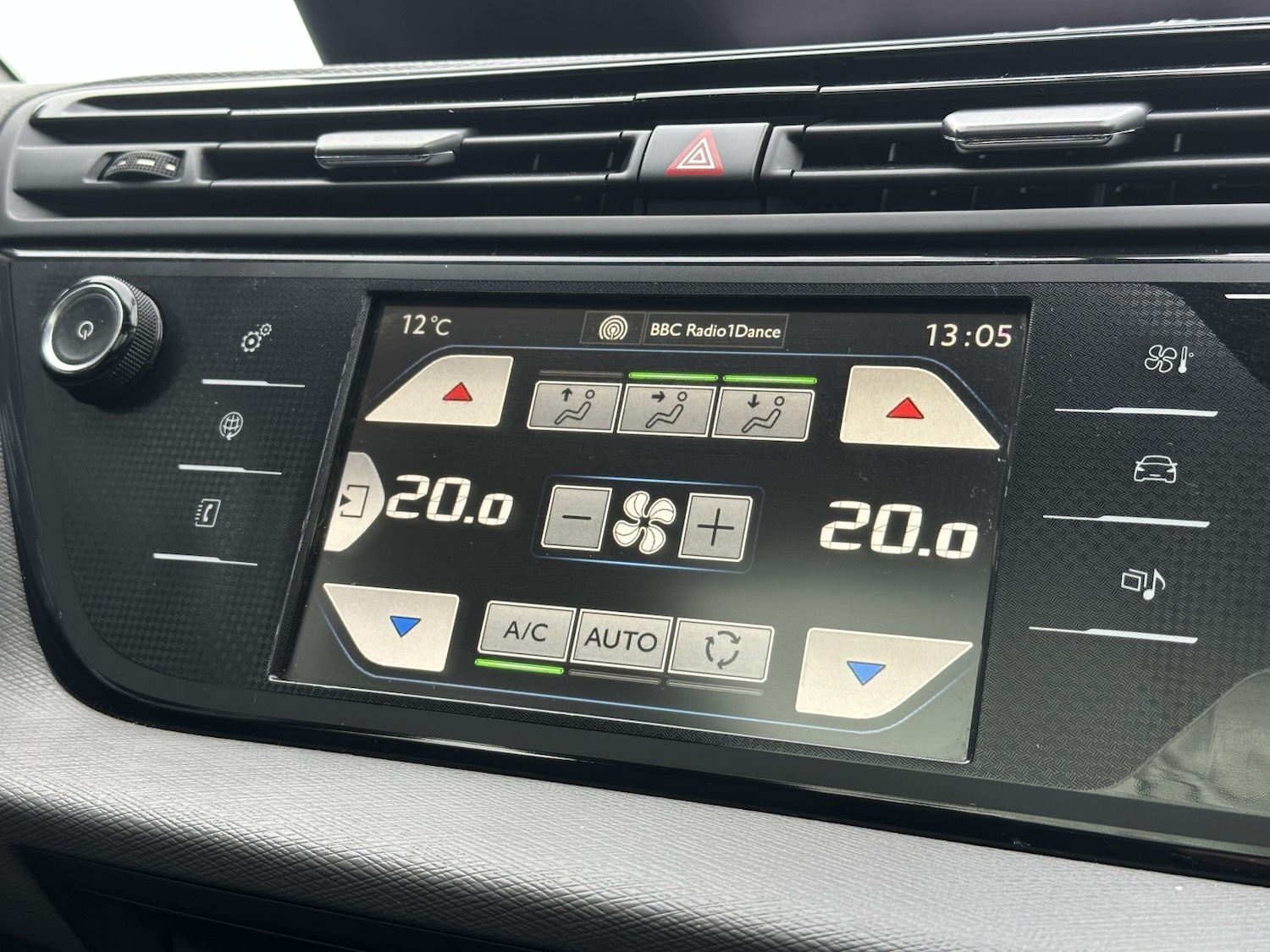 Used Citroen C4 Grand Picasso 2015 for sale - 76863879: Photo 25