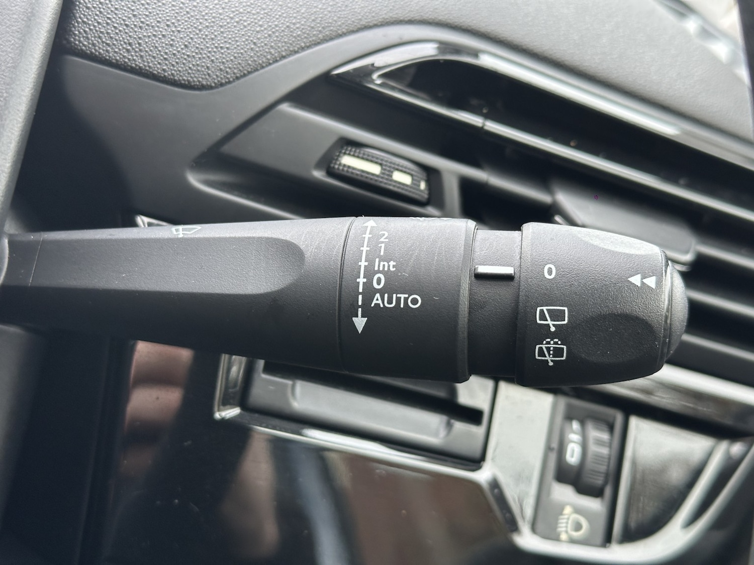 Used Citroen C4 Grand Picasso 2015 for sale - 76863879: Photo 35