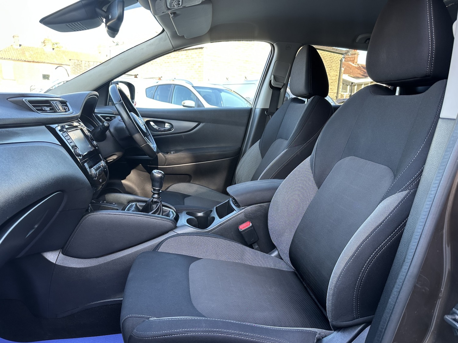 Used Nissan Qashqai 2017 for sale - 77162192: Photo 14